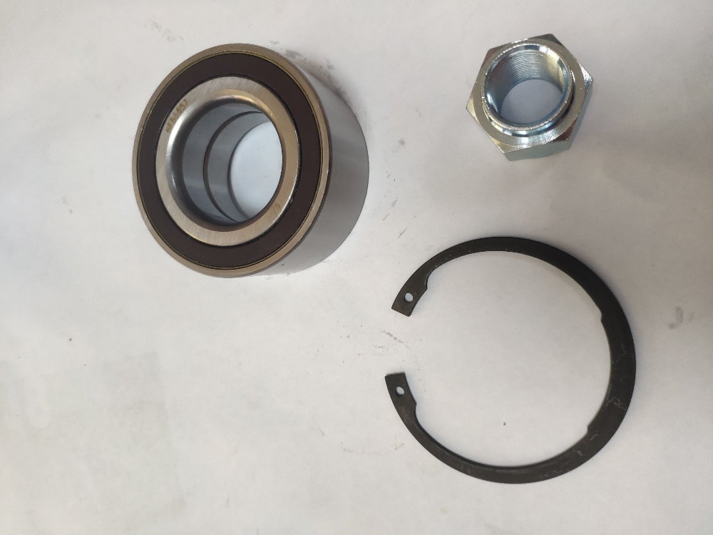 Підшипник передньої ступиці SNR R166.03