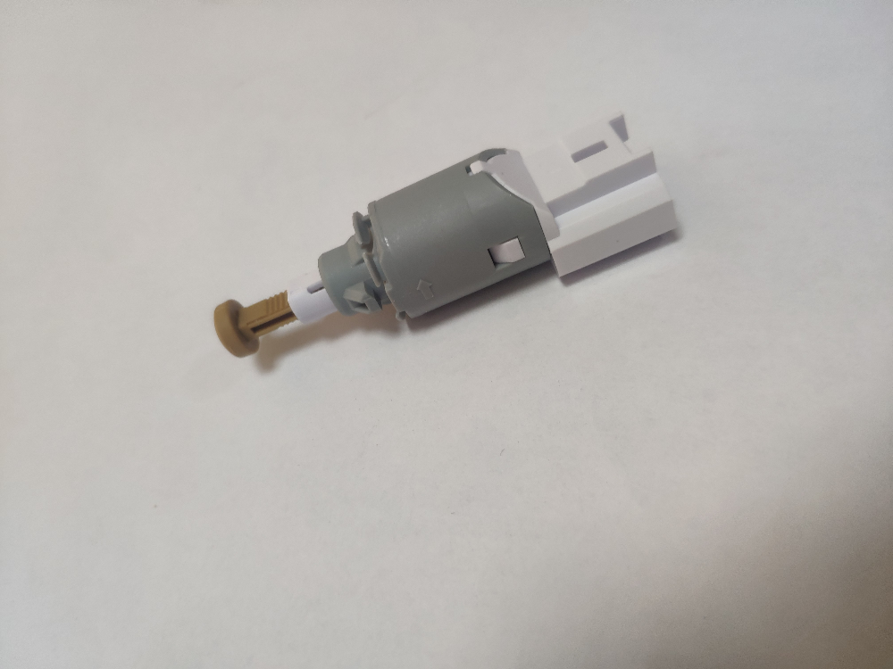 Датчик гальм/жабка/ FAE 24902