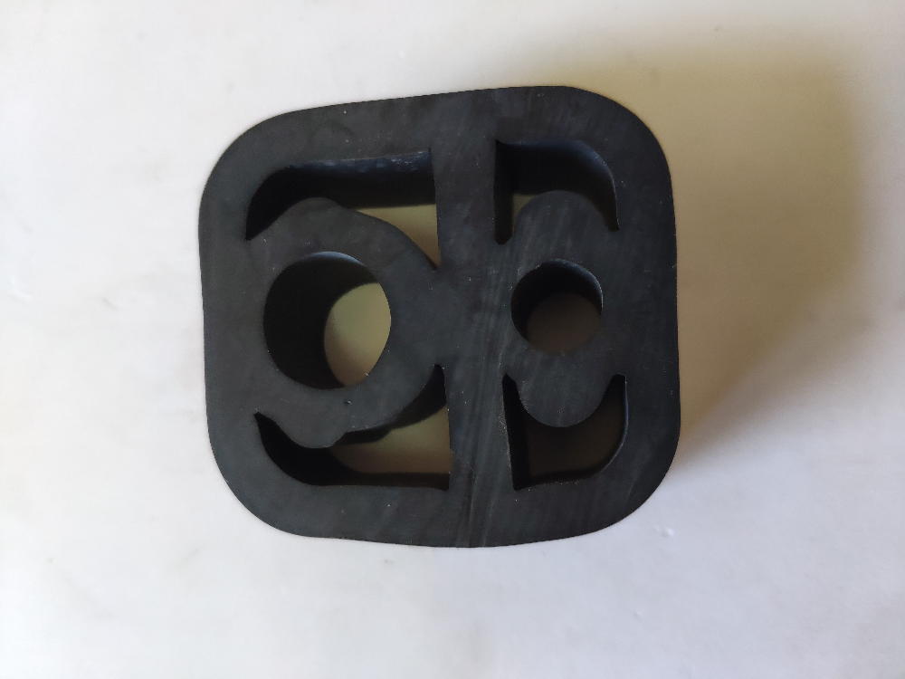 Резинка кріплення глушника METALCAUCHO 04010