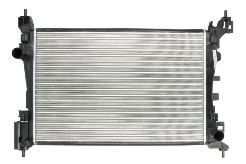 Радіатор охолодження NISSENS 636005